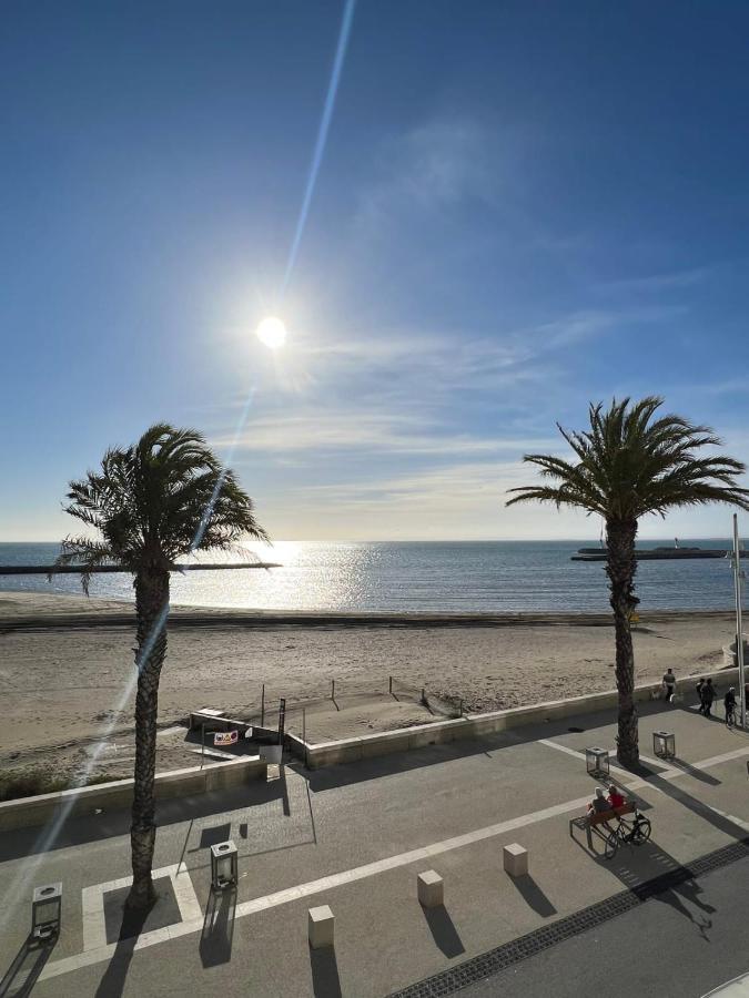 Appartement Mar E Souleu Avec Terrasse Et Vue Mer Au Grau Du Roi Le Grau-du-Roi Luaran gambar
