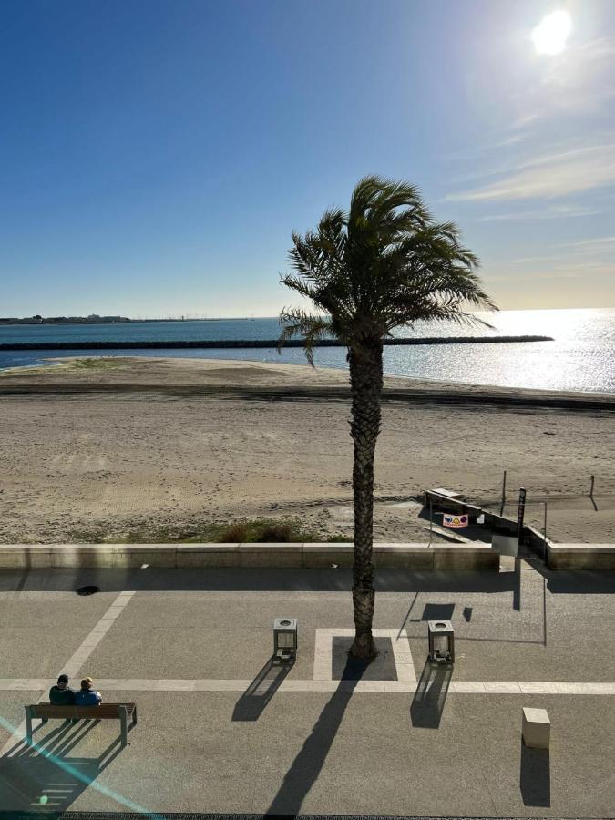 Appartement Mar E Souleu Avec Terrasse Et Vue Mer Au Grau Du Roi Le Grau-du-Roi Luaran gambar