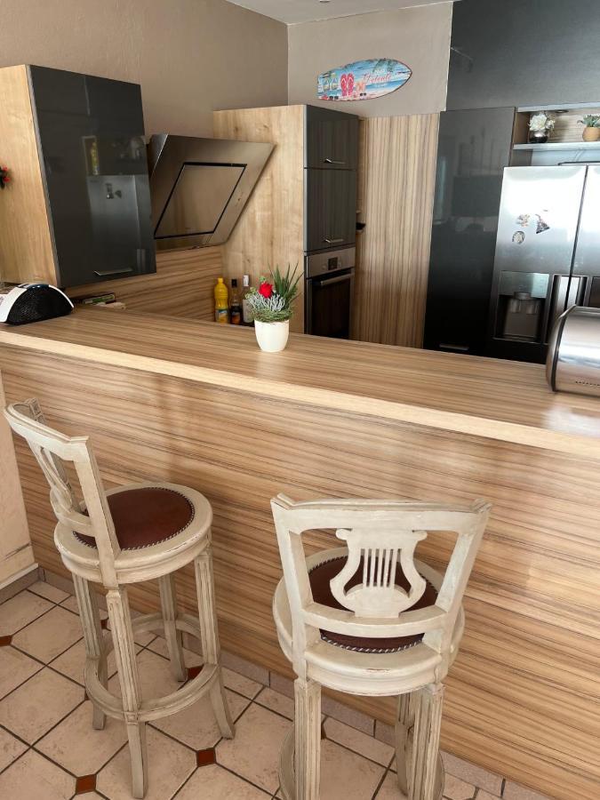 Appartement Mar E Souleu Avec Terrasse Et Vue Mer Au Grau Du Roi Le Grau-du-Roi Luaran gambar